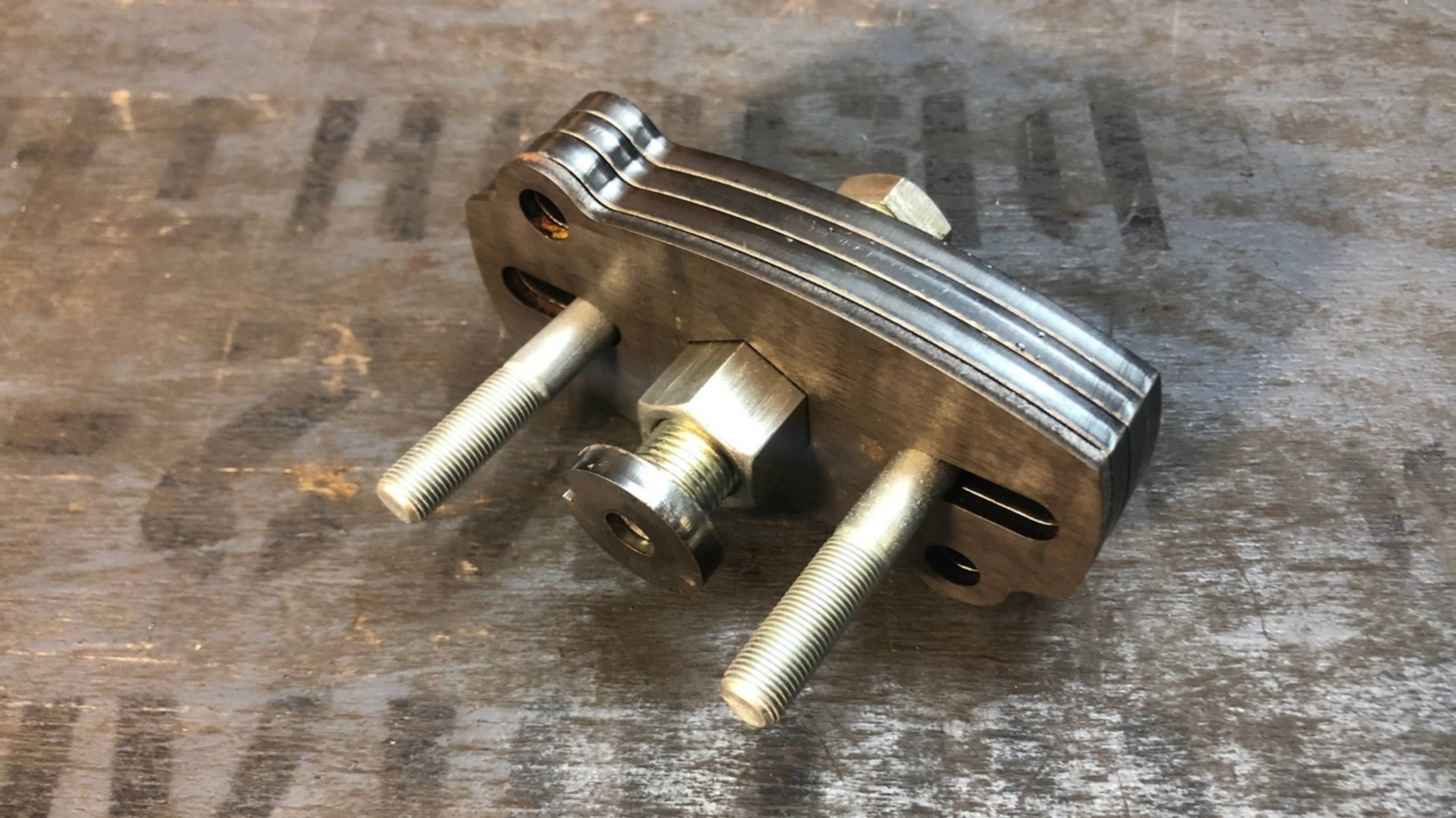 Съемник маховика для мотоцикла Урал Днепр