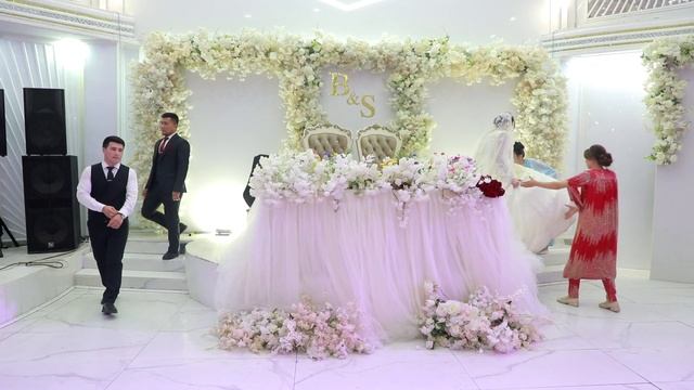 Ботирали Сабринахон Туй