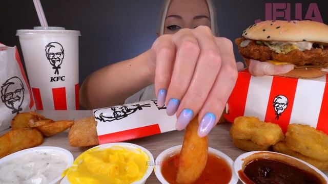 ASMR EATING KFC, BURGER, FRIED CHICKEN, NUGGETS, ONION RINGS, 닭껍질튀김 (FAST FOOD) MUKBANG 치킨 먹방