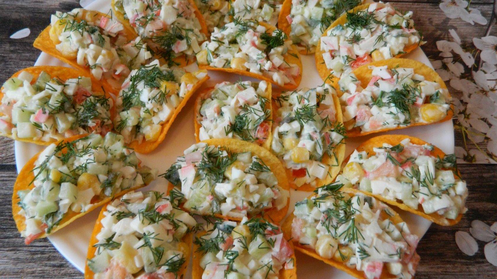 ГОТОВЛЮ ПРАЗДНИЧНЫЕ ЗАКУСКИ НА ЧИПСАХ и ТАРТАЛЕТКАХ смотреть онлайн