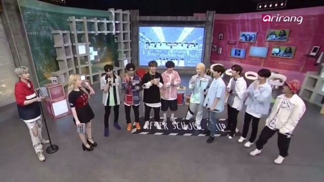 STRAY KIDS ON ASC CRACK #2 смотреть онлайн