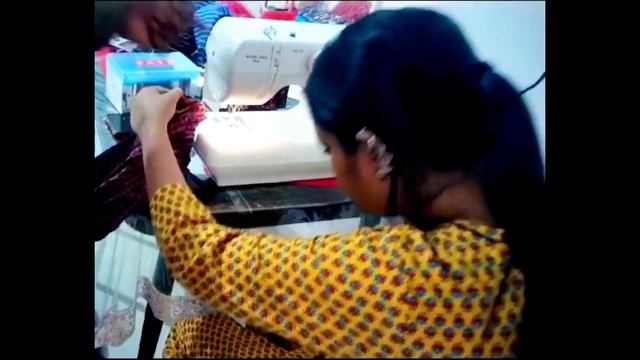 Usha Janome Wonder Stitch Plus Electric Sewing Machine #ushajanome #sewingmachine #usha #stitching смотреть онлайн