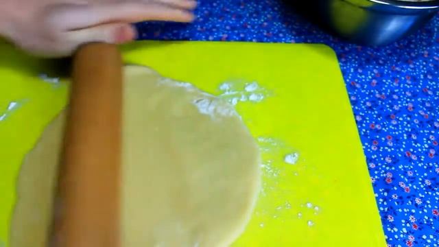 Пирог с творогом, апельсинами и шароном смотреть онлайн