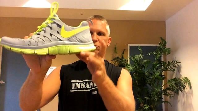 The best Shoes for Insanity, Crossfit, P90X3 - Nike Free 5.0 / 3.0 trainer, Reebok or Asics смотреть онлайн