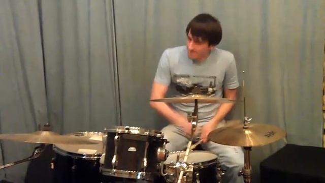 Алим Аппаев - на барабанах балдеет смотреть онлайн