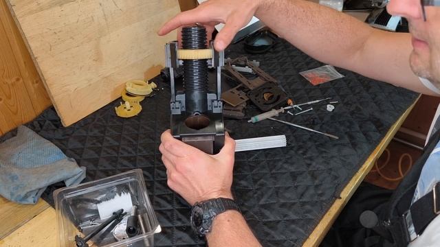jura j9. Пришла с проблемой кофемолки, а внутри полно сюрпризов. смотреть онлайн