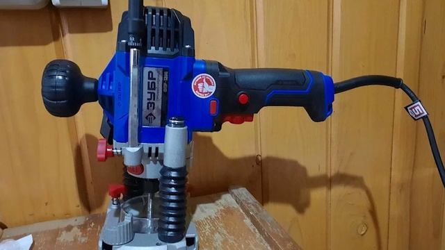 Фрезер ЗУБР ФПР-1200 смотреть онлайн