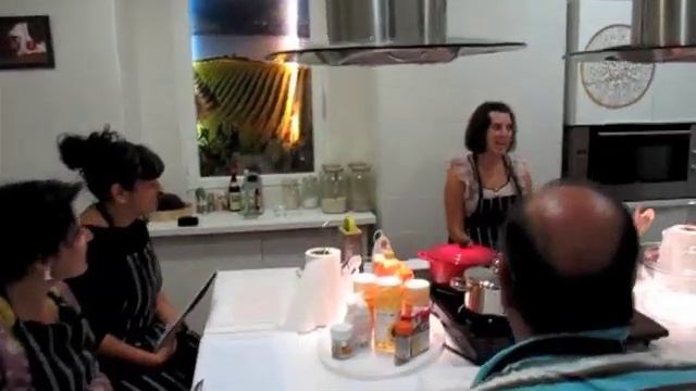 Curso de cocina en inglés en A Punto Escuela de Cocina смотреть онлайн
