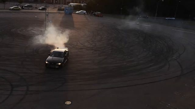 Pop The Hood meet Göteborg смотреть онлайн