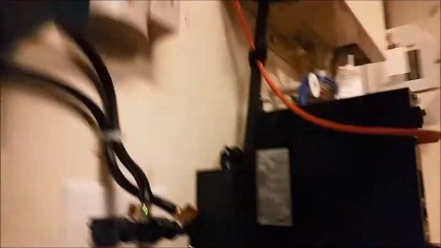SW DHQ 220-120 UPS Install смотреть онлайн