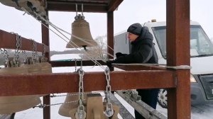 Колокольный звон  на звоннице Михайло-Архангельского храма с. Кочетовка 23 декабря 2024 года.