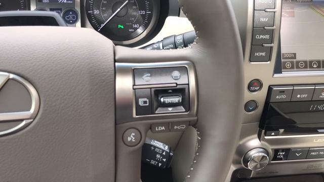 New 2020 Lexus GX460 Vs 2019 GX Walkaround смотреть онлайн