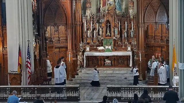 Traditional Latin Mass - 16th Sunday after Pentecost смотреть онлайн