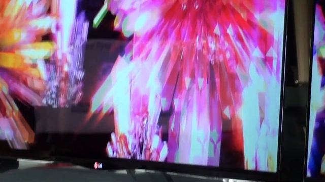 CES 2013 LG World's First Curved 3D OLED TV смотреть онлайн
