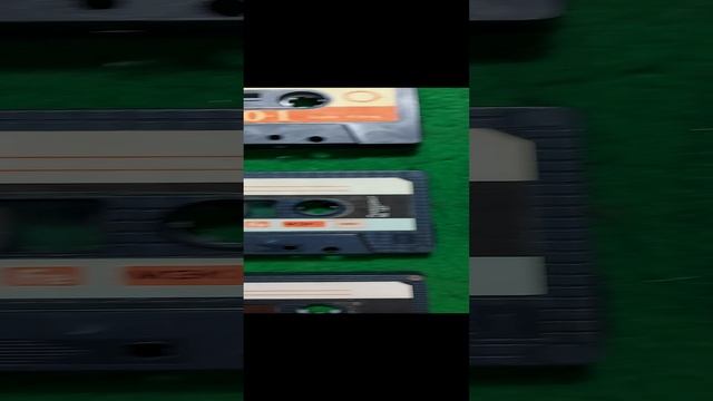 Цены на компакт - кассеты (аудиокассеты) во времена СССР