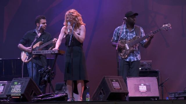 Coral Egan (2014-07-03) Scène Rio Tinto Alcan смотреть онлайн
