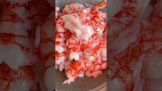 Come si fa il Risotto con carpaccio di gamberi rossi e il suo ristretto смотреть онлайн