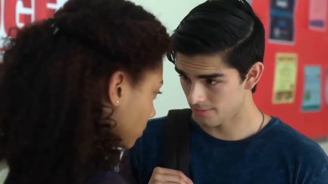 Caesar and monse// on my block 1x02 смотреть онлайн