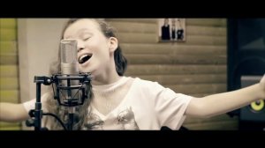 "Звездопад". Cover by Анастасия Иванова (10 лет). Голос Дети 6.