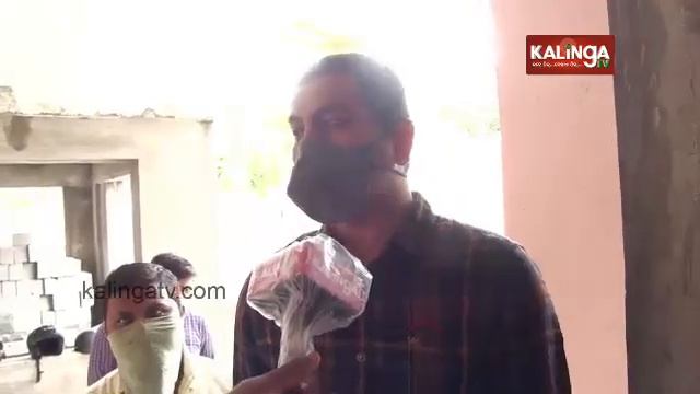 Devotees excited after temples re-open in Bengaluru || Kalinga TV смотреть онлайн