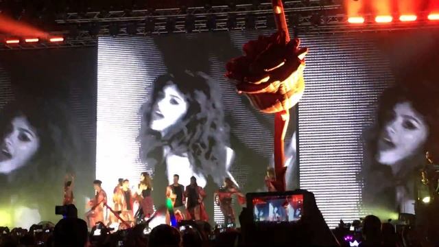 Me & The Rhythm - Selena Gomez live in Kuala Lumpur Malaysia | 25 July 2016 смотреть онлайн