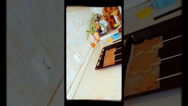 Пряничные имбирные цветки Топперы смотреть онлайн