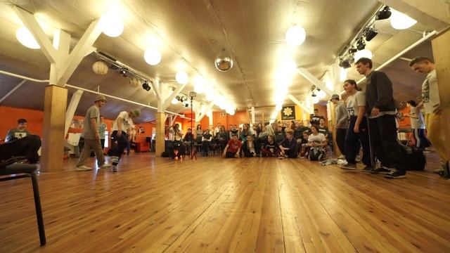 Shashka и Alliss Vs. Руся и Алина смотреть онлайн