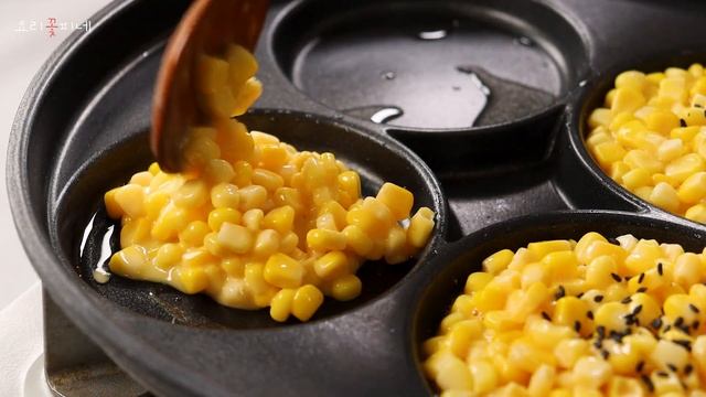 옥수수를 이렇게 했더니 가족들이 매일 해달래요😍초간단 간식으로 최고👍옥수수전 레시피 смотреть онлайн