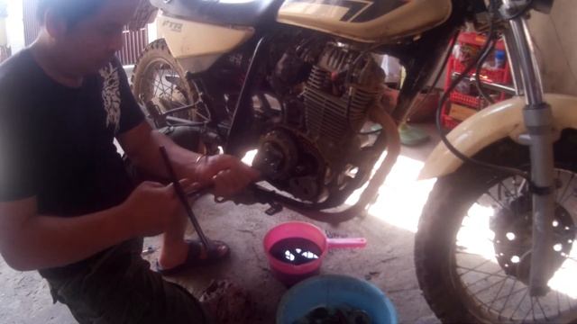 How To Change Clutch Disks On Honda (CRF 230, FTR 223, SL 230,XR 230). Part 3