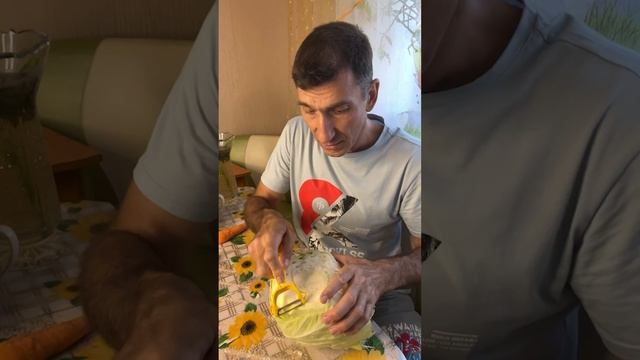 Вот как можно быстро и просто нарезать капусту - это Гениально! смотреть онлайн