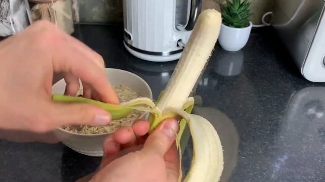 My Super Healthy (And Extremely Delicious) Breakfast - A Full Breakdown смотреть онлайн