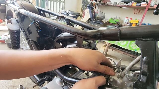 Genius Girl Builds And Restores A Motorbike.
