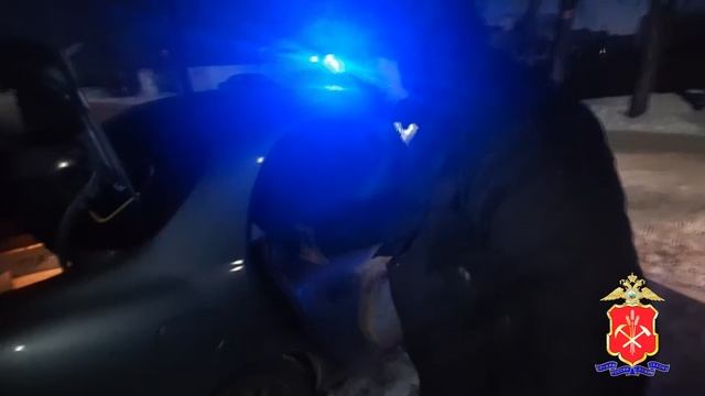 В Кемерове инспекторы ДПС изъяли у водителя такси партию алкоголя без документов смотреть онлайн