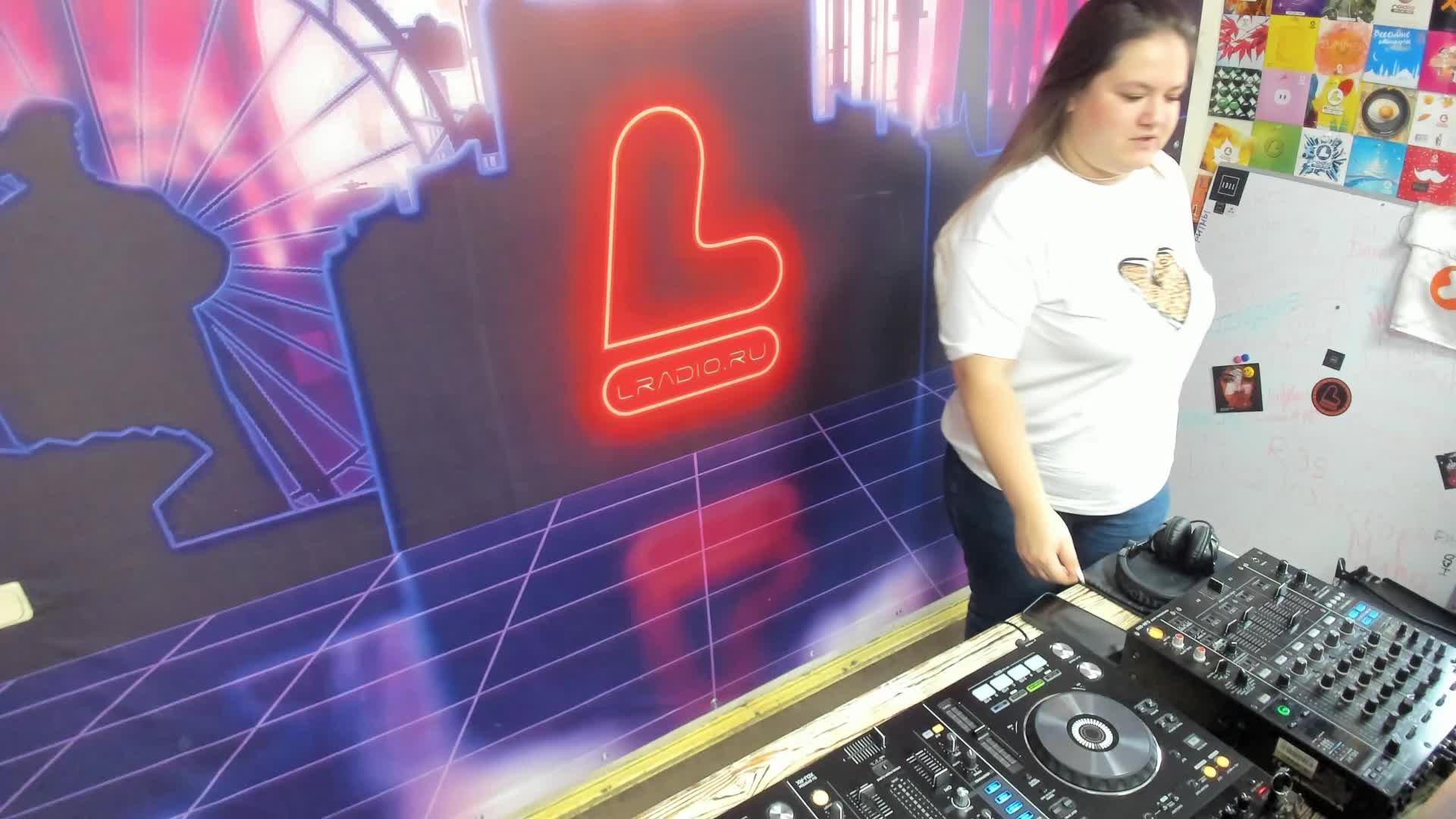 Живые игры 25.12.24 смотреть онлайн