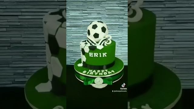 #soccer #football #ball #birthday #cake #cakelove #cakeart #cakeartist #cakestudio #yerevan смотреть онлайн