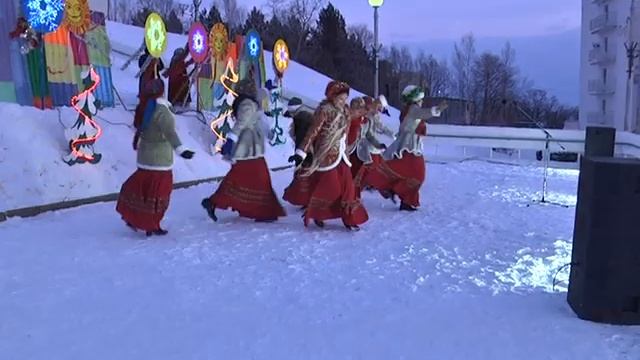 Открытие ёлки. [26.12.18] смотреть онлайн