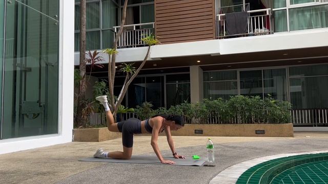 ТРЕНИРОВКА НОГ И ЯГОДИЦ смотреть онлайн