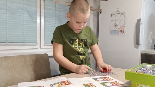 Робот конструктор: фонарик, фонарик с выключателем. смотреть онлайн