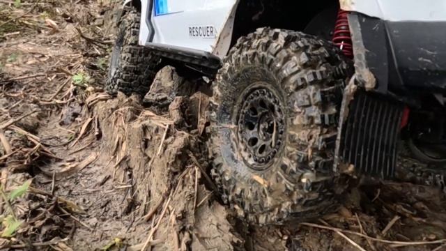 1/10 Scale RGT EX86190 LC76 Toyota Land Cruiser 76 Off-road Trail 4x4 RC Car смотреть онлайн