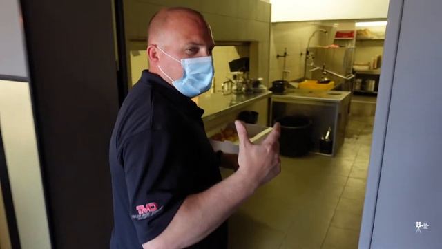 ON DECOUVRE LE MEILLEUR RESTAURANT DE VIANDE D'ANTIBES смотреть онлайн