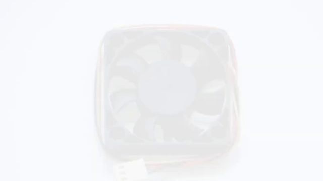 KDE2405PFB1-8 24V 1.0W 3wires Cooling Fan substitute смотреть онлайн