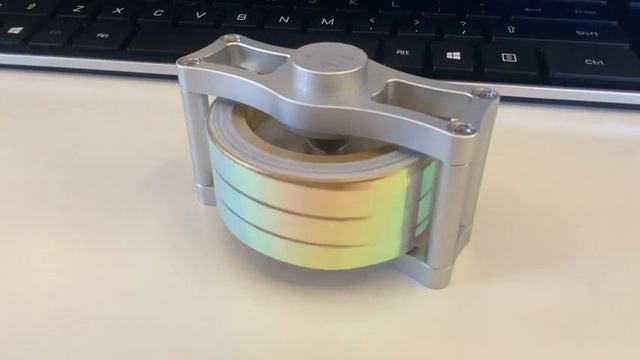 Kinetic Spinning Top Desk Fidget Toy смотреть онлайн