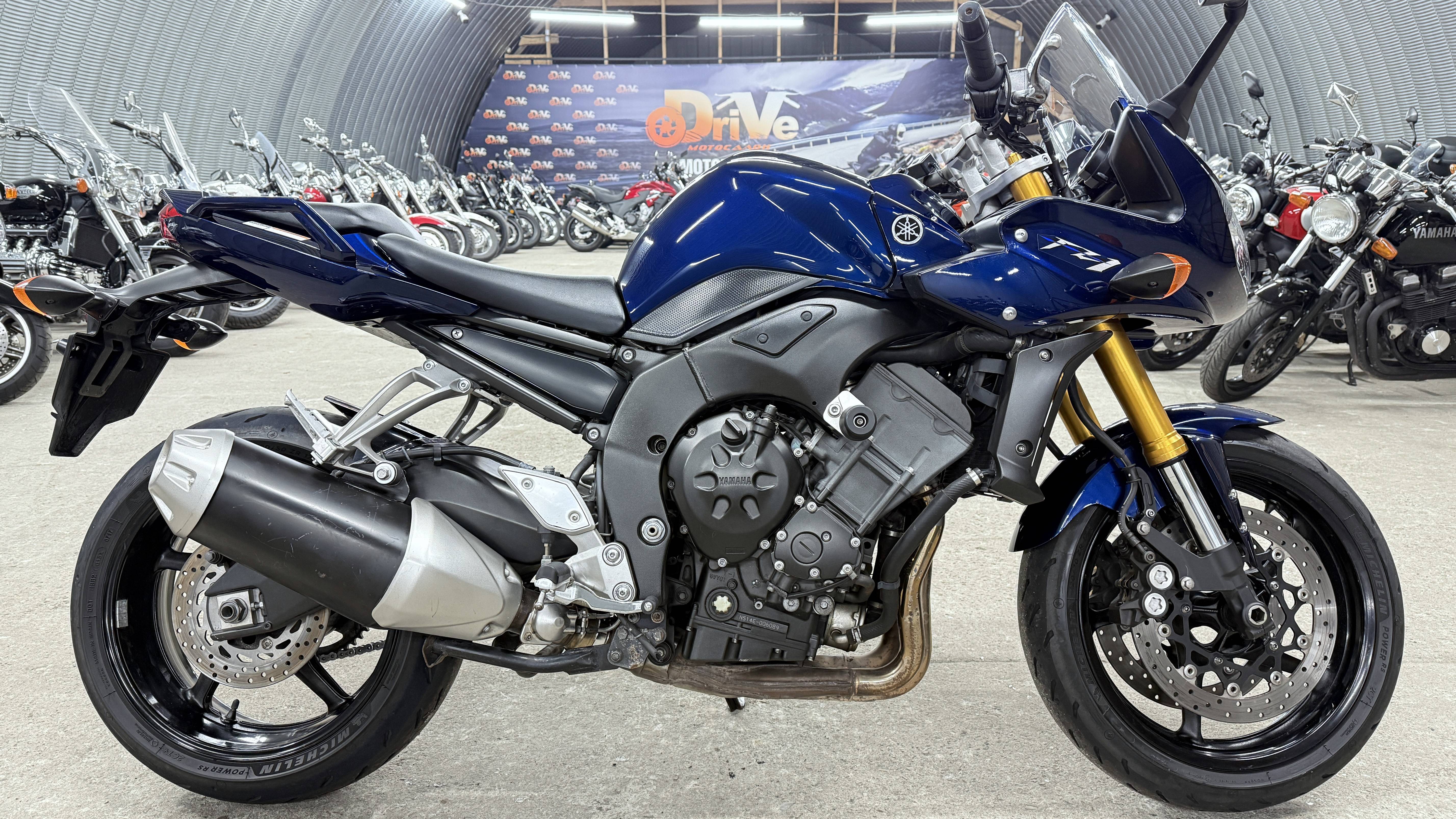 Обзор Yamaha FZ-1S |В НАЛИЧИИ| смотреть онлайн