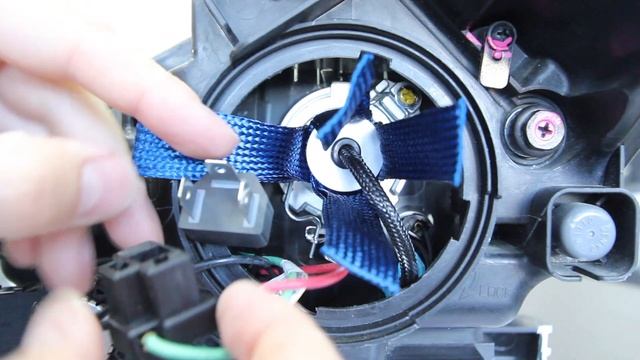 Установка светодиодной лампы h4 5s+ в ближний дальний свет NeTuning смотреть онлайн