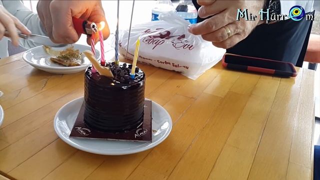 Традиционная "ночь на кухне". Тортик полетел в мусорку - душевно отметили! ))) Измир Турция смотреть онлайн