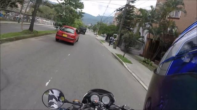 vida de un motociclista 3 Un día muy agitado смотреть онлайн
