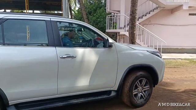 Toyota Fortuner 2022 смотреть онлайн