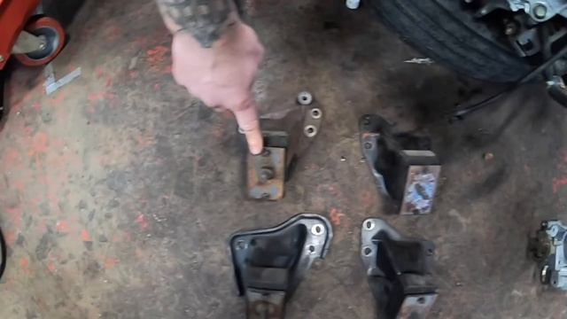 Installing an NB (99-00) Engine Into a NA Miata (94-97) смотреть онлайн