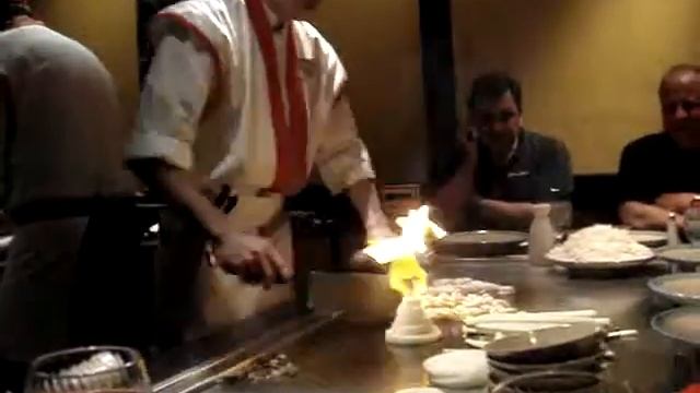 Приготовление пищи в ресторане Banihana Las Vegas Hilton смотреть онлайн