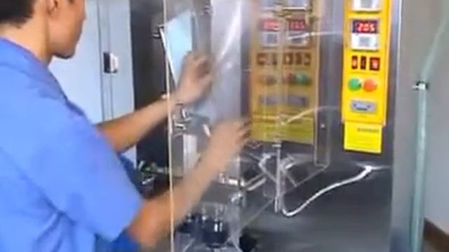 liquid milk filling machine смотреть онлайн